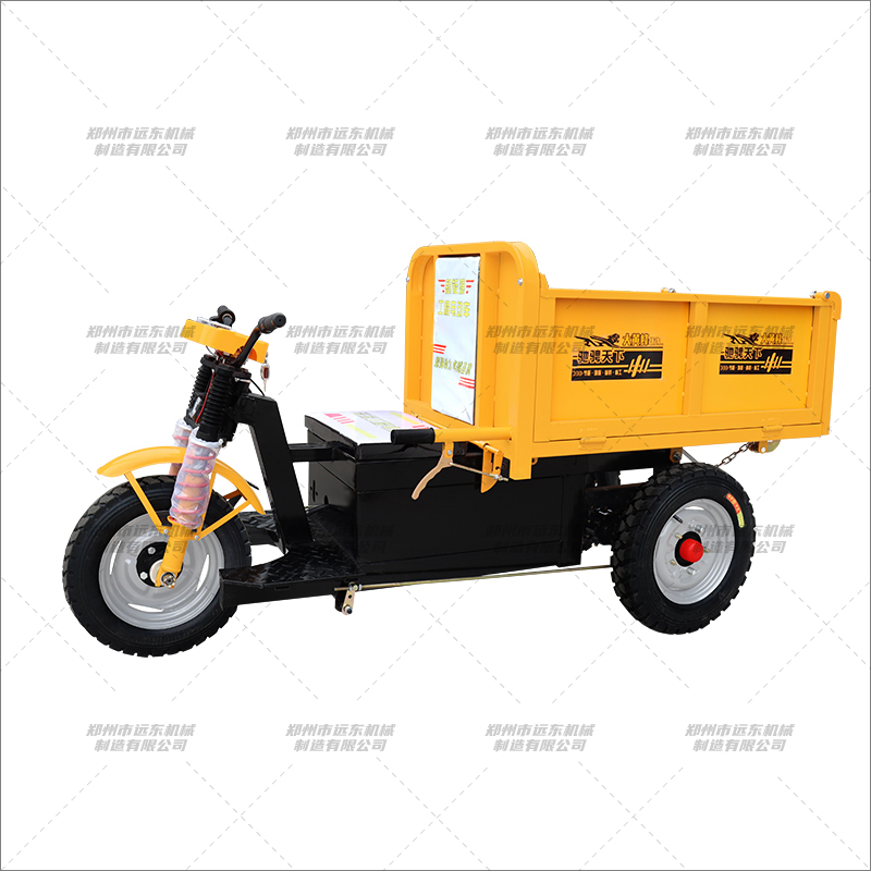三开门方斗三轮车(图1) 三开门方斗三轮车(图1)